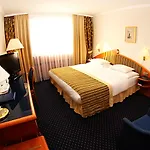 Hotel Panorama By Verdi 4*