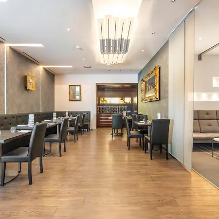 Szálloda Panorama By Verdi 4*