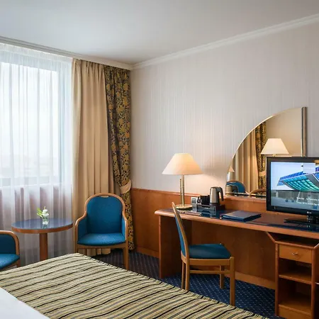 Panorama Hotel 4*